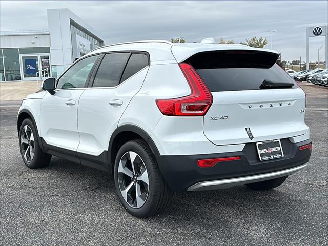 new 2025 Volvo XC40 car, priced at $47,315