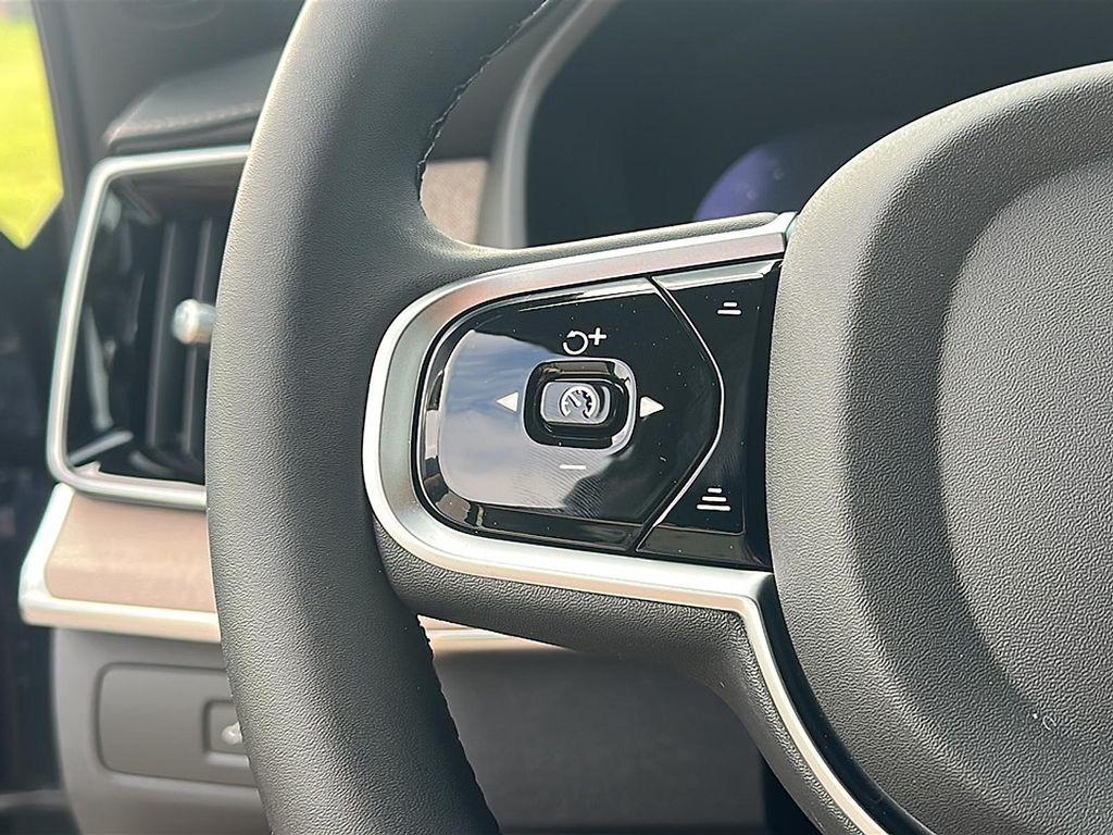 new 2026 Volvo XC90 car, priced at $67,825