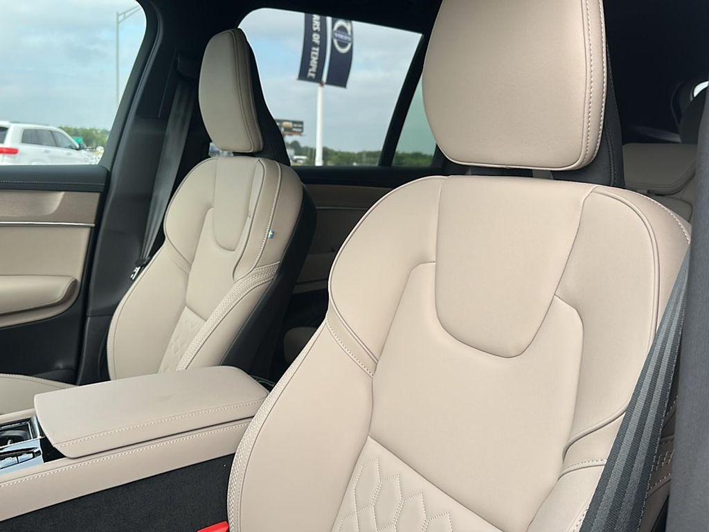 new 2026 Volvo XC90 car, priced at $67,825