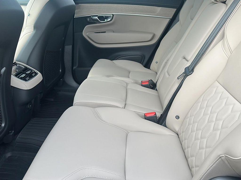 new 2026 Volvo XC90 car, priced at $67,825