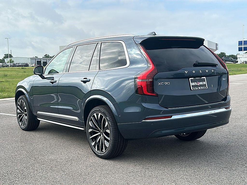 new 2026 Volvo XC90 car, priced at $67,825