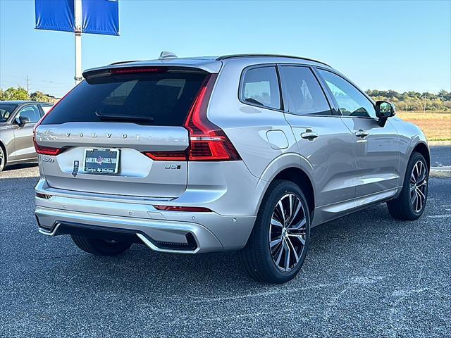 new 2025 Volvo XC60 car, priced at $53,585