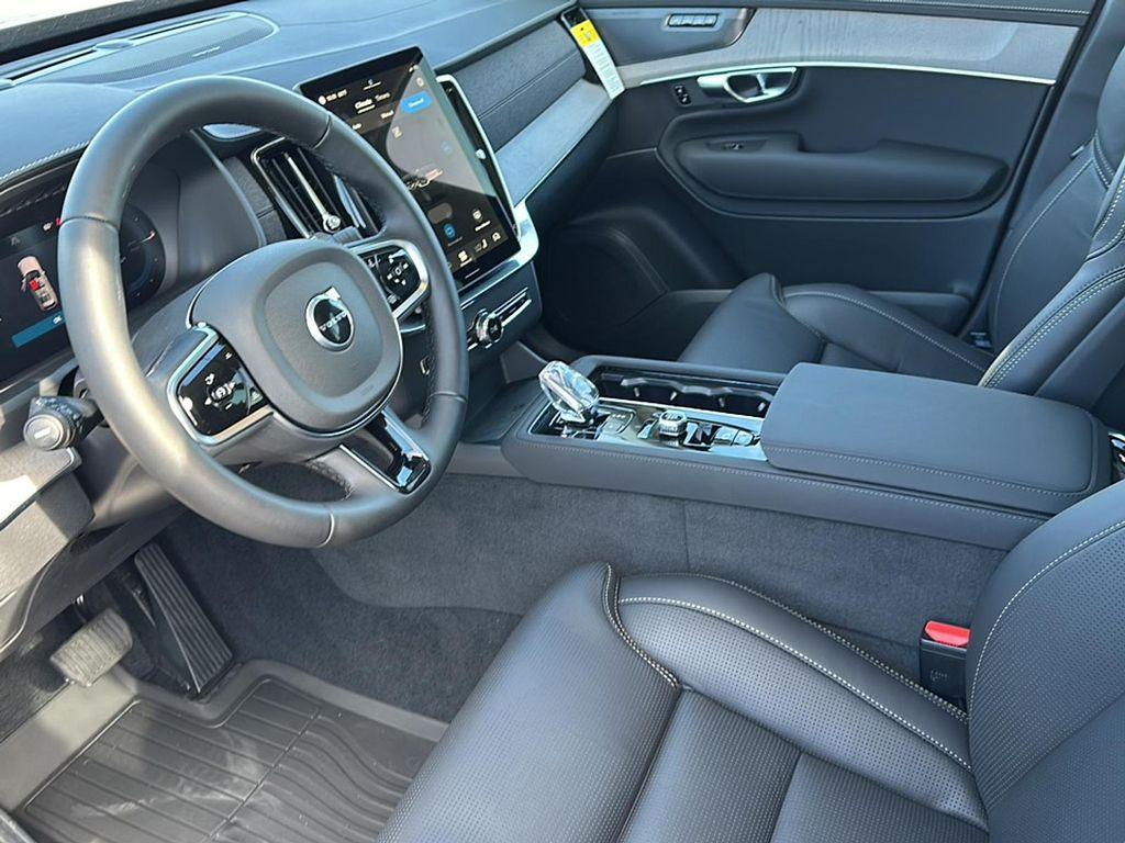 new 2025 Volvo XC90 Plug-In Hybrid car, priced at $78,405