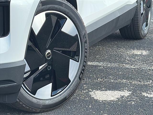 new 2025 Volvo EX30 car, priced at $46,695