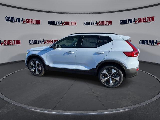 new 2024 Volvo XC40 car, priced at $48,525