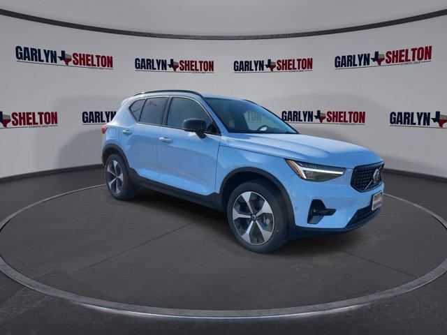 new 2024 Volvo XC40 car, priced at $48,525