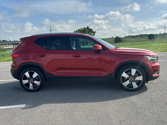 used 2020 Volvo XC40 car, priced at $21,500