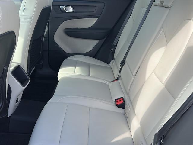 used 2020 Volvo XC40 car, priced at $21,500