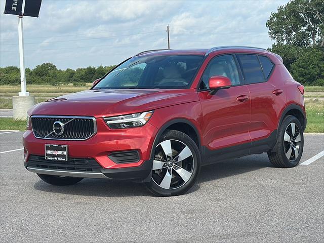 used 2020 Volvo XC40 car, priced at $21,500