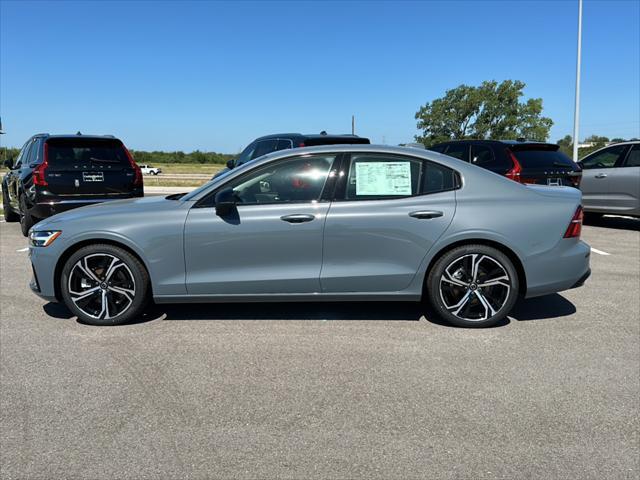 new 2024 Volvo S60 car, priced at $44,450