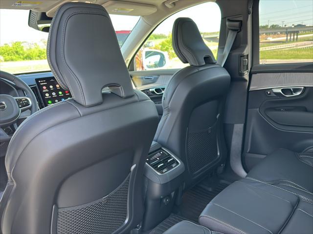new 2025 Volvo XC90 car, priced at $70,805