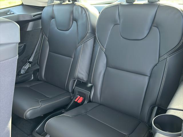 new 2025 Volvo XC90 car, priced at $71,555