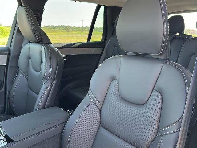 new 2025 Volvo XC90 car, priced at $71,555