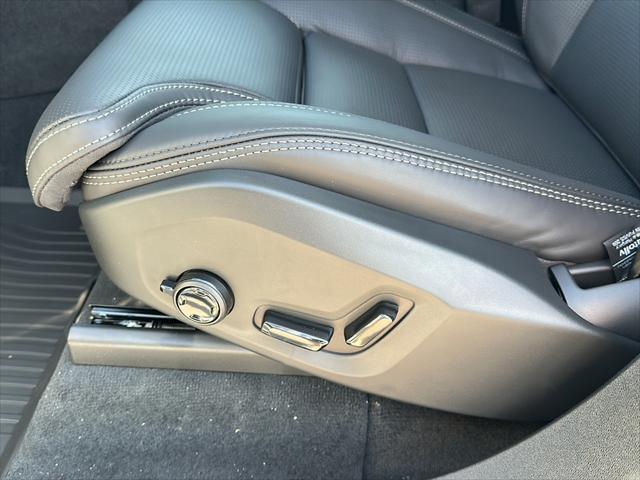 new 2025 Volvo XC90 car, priced at $71,555