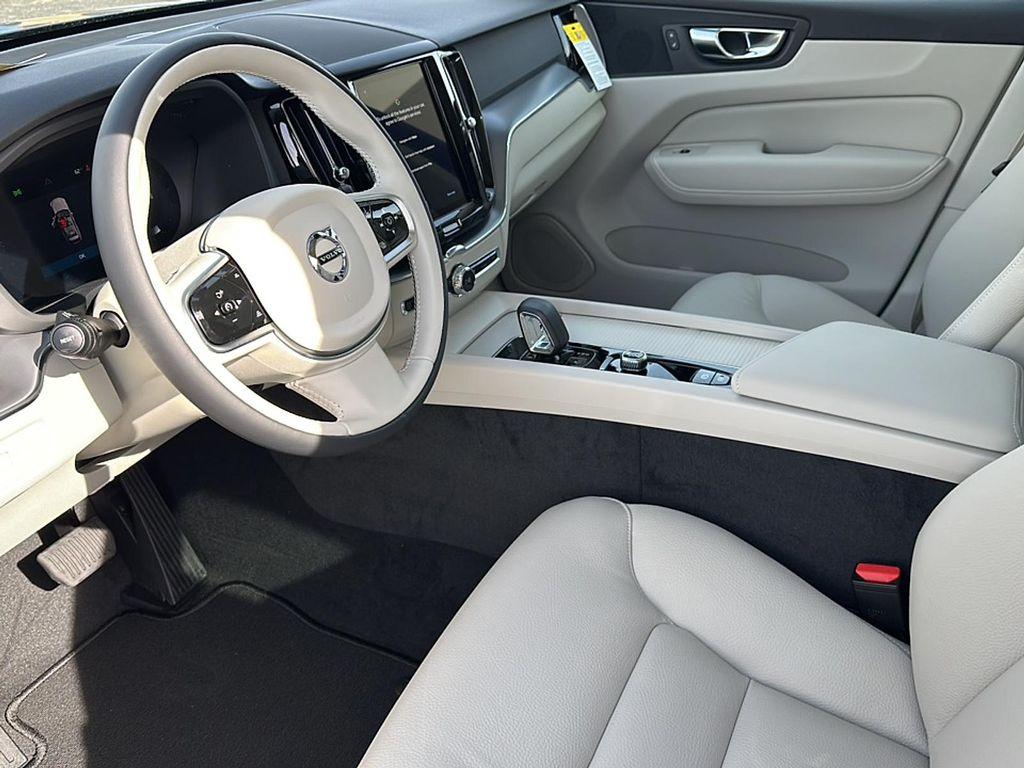 new 2025 Volvo XC60 car, priced at $41,928
