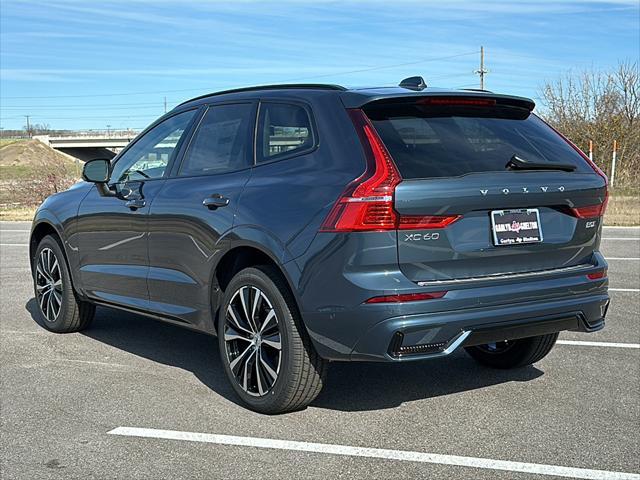 new 2025 Volvo XC60 car, priced at $53,085