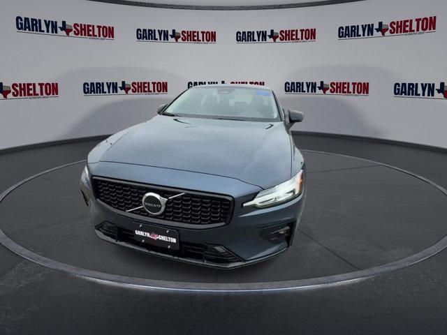 new 2024 Volvo S60 car, priced at $45,825