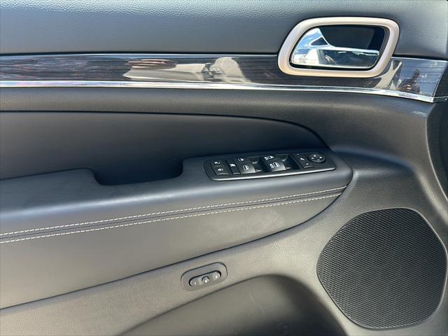 used 2016 Jeep Grand Cherokee car, priced at $19,000