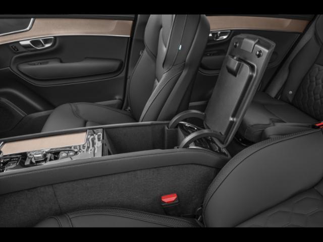 new 2025 Volvo XC90 car, priced at $74,355