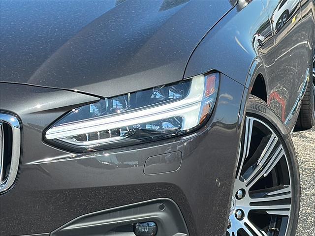 new 2025 Volvo S90 car, priced at $65,095