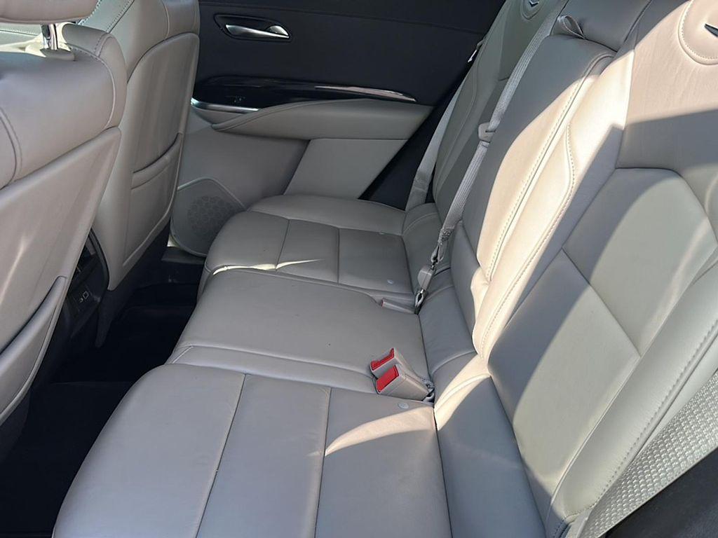 used 2019 Cadillac XT4 car, priced at $21,994