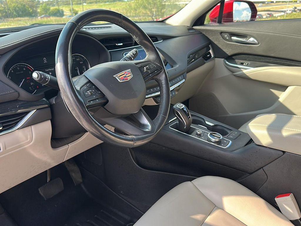 used 2019 Cadillac XT4 car, priced at $21,994