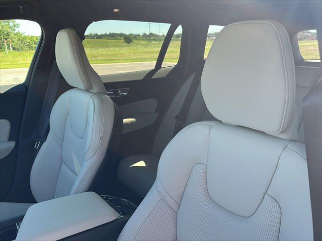 new 2025 Volvo V60 Cross Country car, priced at $58,555