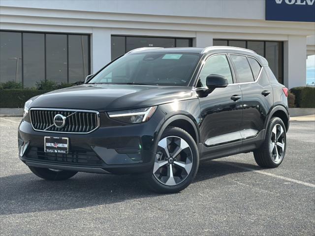 new 2025 Volvo XC40 car, priced at $44,465