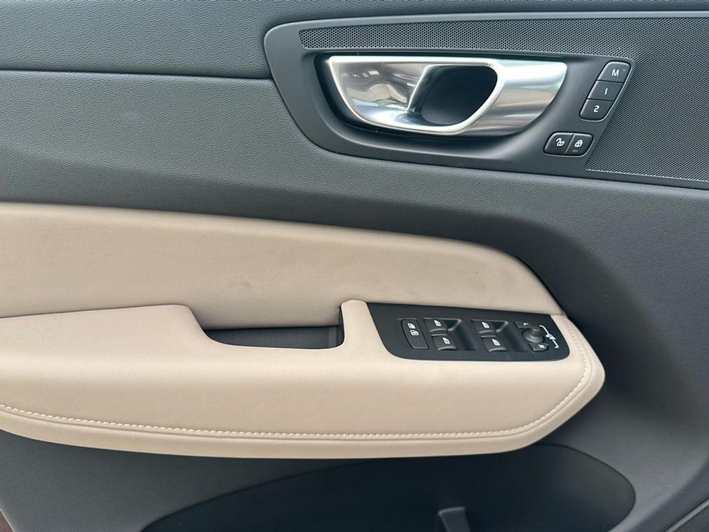 new 2026 Volvo XC60 Plug-In Hybrid car, priced at $64,535