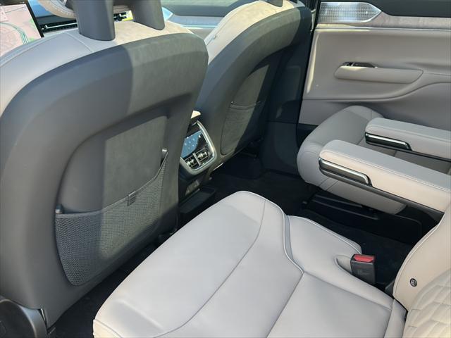 new 2025 Volvo EX90 car, priced at $95,140