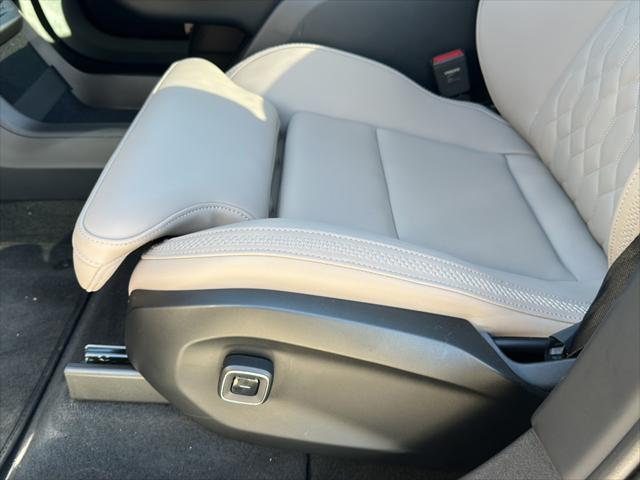 new 2025 Volvo EX90 car, priced at $95,140