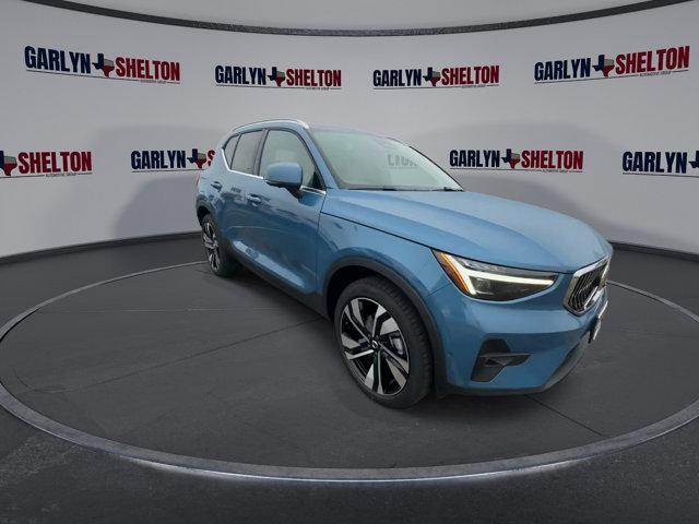 new 2024 Volvo XC40 car, priced at $49,885