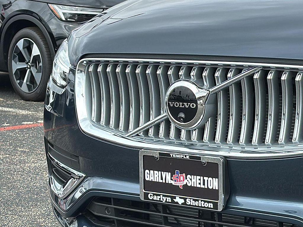 new 2025 Volvo XC90 car, priced at $71,955