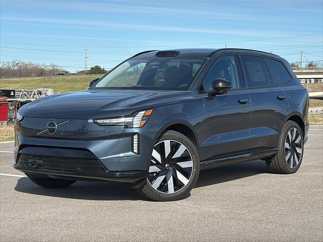new 2025 Volvo EX90 car, priced at $92,840
