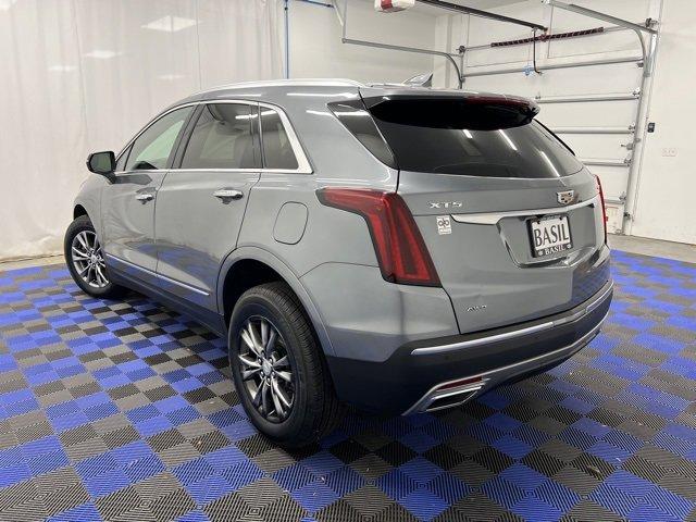 used 2021 Cadillac XT5 car, priced at $32,000