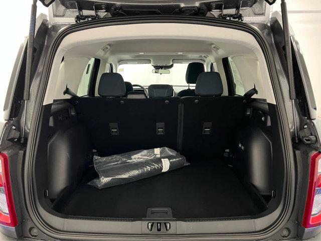 new 2025 Ford Bronco Sport car, priced at $36,921