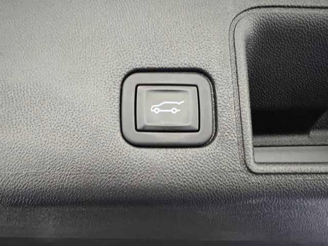 used 2022 GMC Terrain car, priced at $23,650
