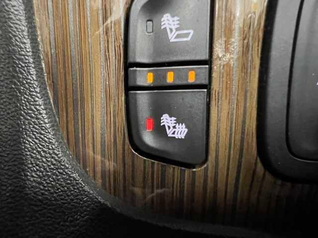 used 2023 GMC Acadia car, priced at $31,808