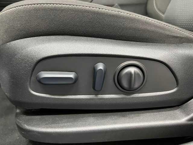 used 2023 GMC Acadia car, priced at $31,808