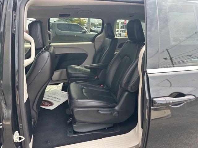 used 2023 Chrysler Pacifica car, priced at $28,900