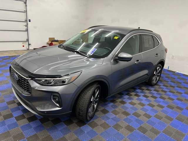 used 2023 Ford Escape car, priced at $26,122