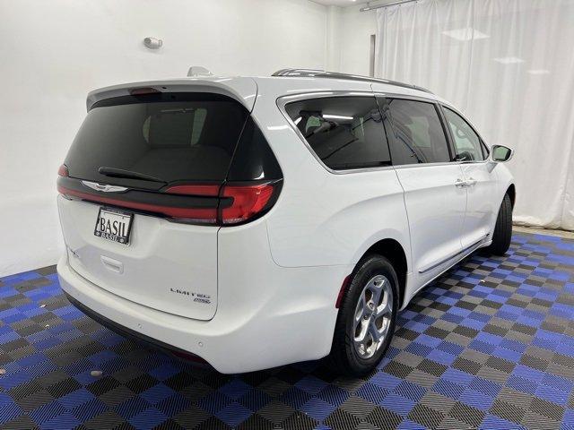 used 2021 Chrysler Pacifica car, priced at $29,000