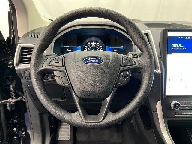 new 2024 Ford Edge car, priced at $32,499