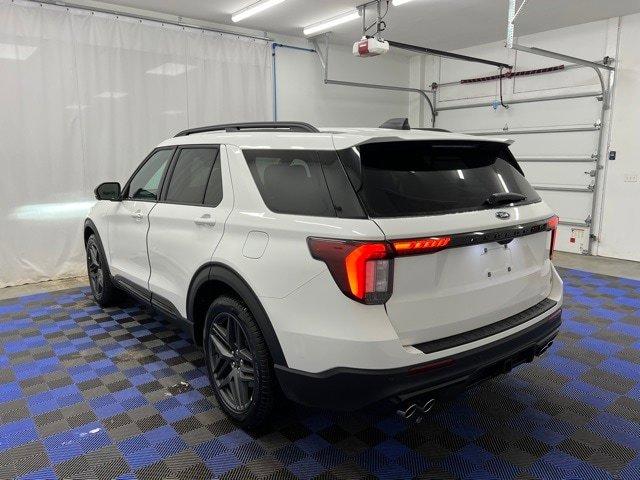 new 2025 Ford Explorer car, priced at $57,350