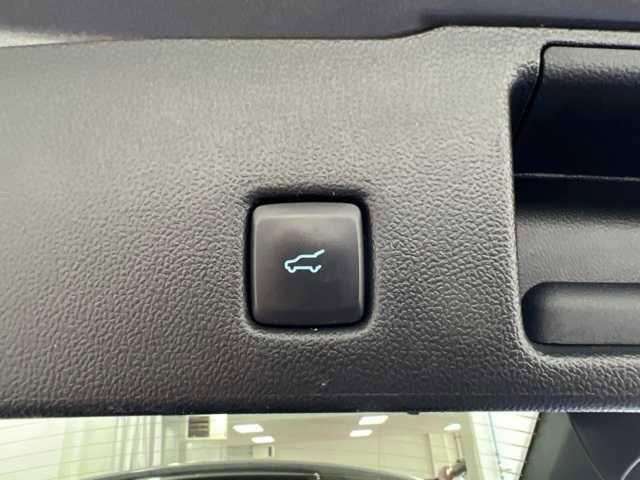used 2023 Ford Escape car, priced at $24,990