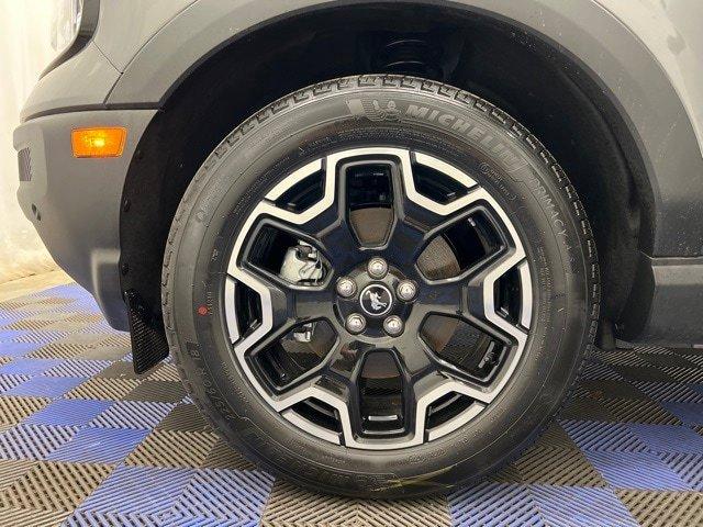 new 2025 Ford Bronco Sport car, priced at $34,185