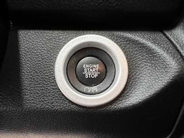 used 2022 Ram 1500 Classic car, priced at $33,546