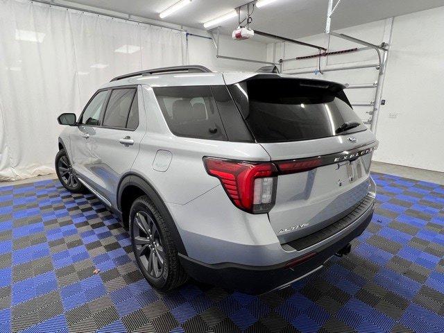 new 2025 Ford Explorer car, priced at $45,499