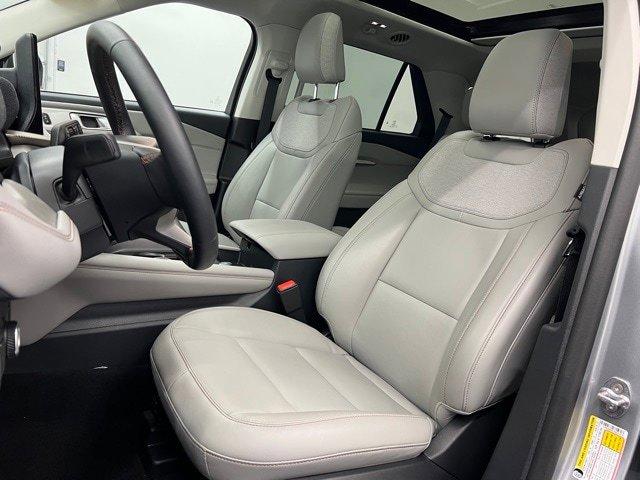 new 2025 Ford Explorer car, priced at $46,405