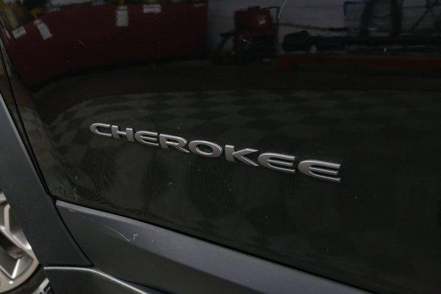 used 2021 Jeep Cherokee car